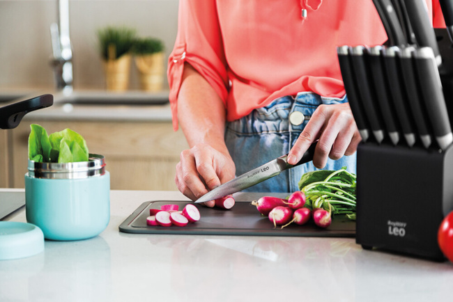 Nóż użytkowy Graphite 12 cm X50CrMov15 - Berghoff