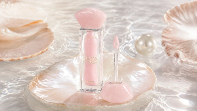 Błyszczyk do ust Lovro Bloomlight Lipgloss 02 Quartz Kiss, różowy z perłowymi refleksami