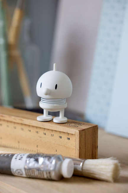Figurka Hoptimist Bumble XS, biała, wysokość 5,8 cm
