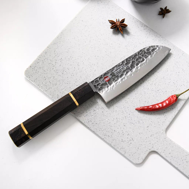 Nóż kuchenny Fissman Tsukahara Bokuden Santoku 14 cm, stal AUS-8, drewniana rękojeść