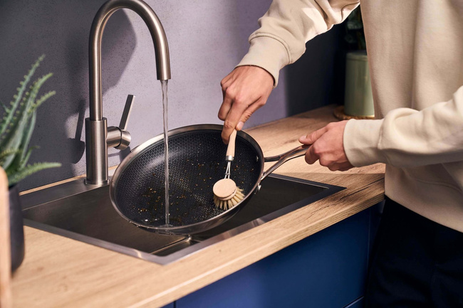 Henckels by Zwilling Paradigm Patelnia płytka 24 cm