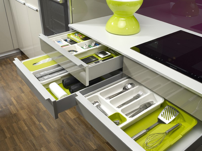Organizer na sztućce Joseph Joseph DrawerStore, rozsuwany 28,3 do 48 cm, szary