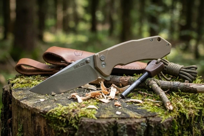 Nóż składany Welde D2F64 ze stali D2, rękojeść G10 brązowa, ostrze 9 cm