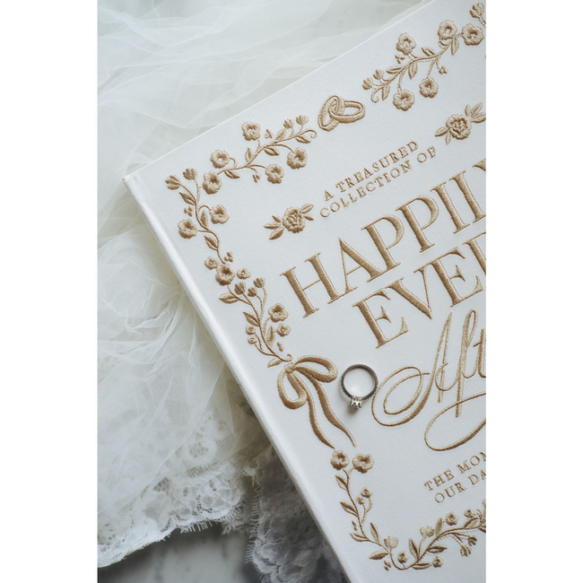 Album ślubny Printworks Happily Ever After, haftowany, beżowy, 60 stron 28 x 21 cm