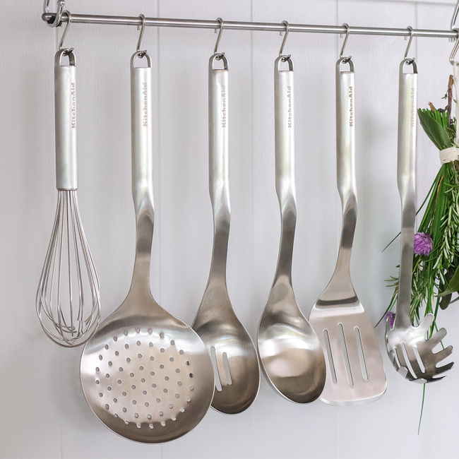Kitchenaid łyżka cedzakowa Premium stainless steel