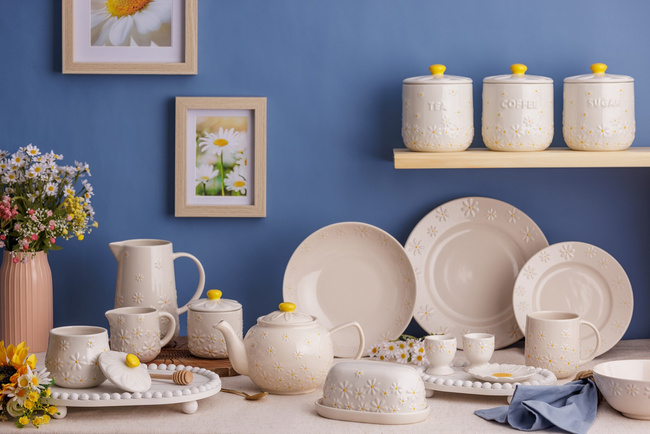 Pojemnik ceramiczny na herbatę Daisy - Price and Kensington (Rayware Group)