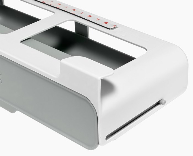 Organizer na przyprawy pod półkę Joseph Joseph CupboardStore, wysuwany, na 7 słoiczków