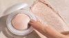Rozświetlacz do twarzy Lovro Bloomlight Freeze-Dried Highlighter 01 Champagne Diamond, 3,8 g
