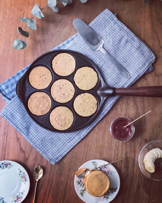 Patelnia do mini pancakes Skeppshult Walnut 23 cm, żeliwna