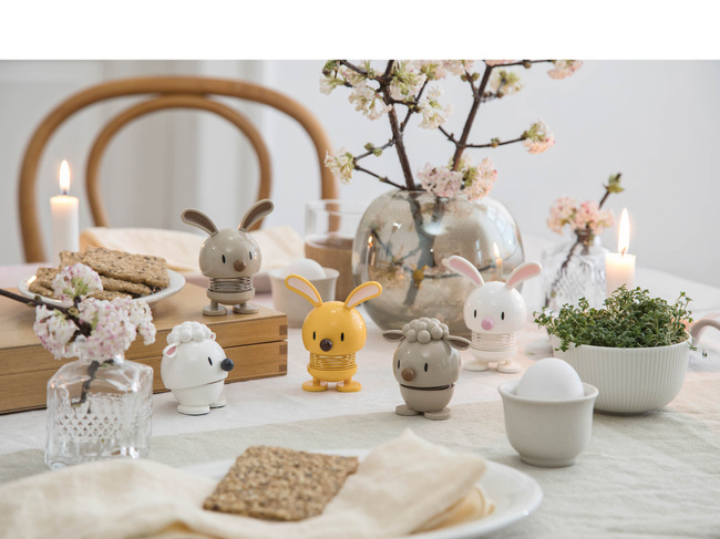 Hoptimist Bunny Latte króliczek figurka dekoracyjna wiosenna prezent świąteczny