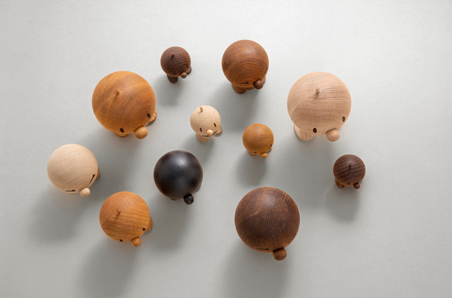 Figurka Hoptimist Bumble M Smoked Oak, wędzony dąb