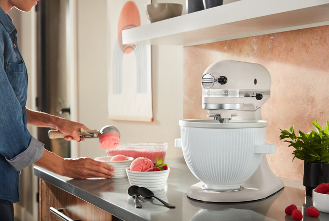 Sorbetiera KitchenAid z łyżką do lodów KG117OB 5KSMICM do mikserów planetarnych