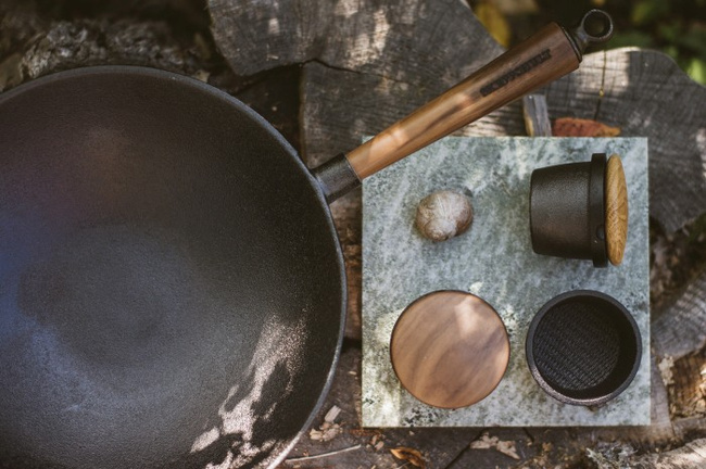 Wok Żeliwny 30cm Traditional Walnut - Skeppshult