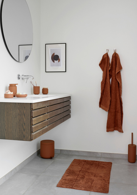 Mydelniczka Zone Denmark Ume Terracotta, powierzchnia miękka w dotyku