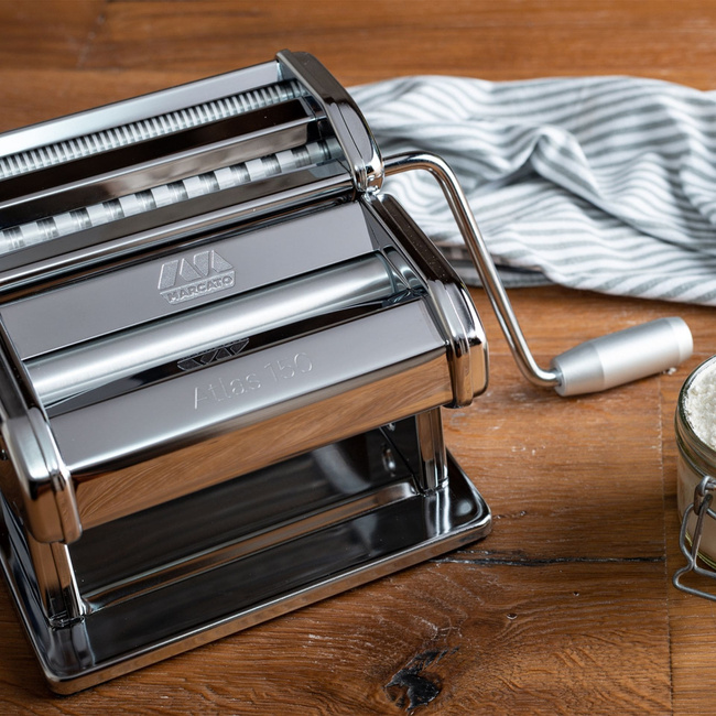 Korba plastikowa D7mm do ręcznych maszynek, czarna - Marcato