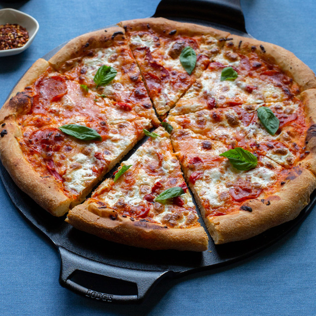 Płyta żeliwna do pizzy Lodge