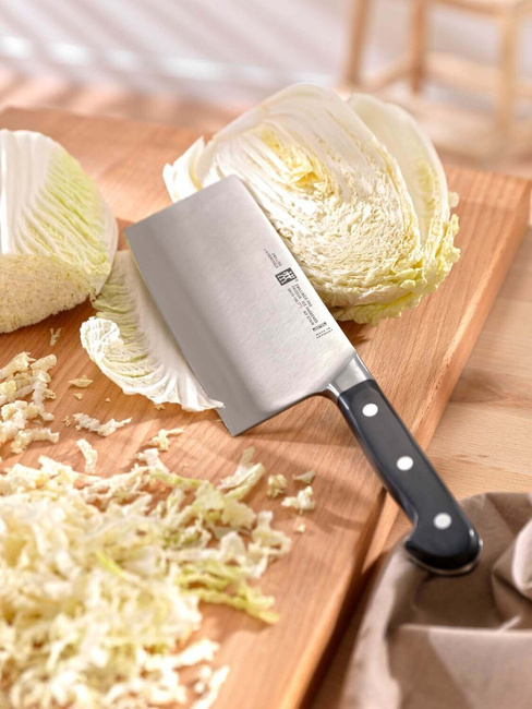 Tasak chiński ZWILLING Pro 18 cm, szerokie ostrze ze stali FRIODUR