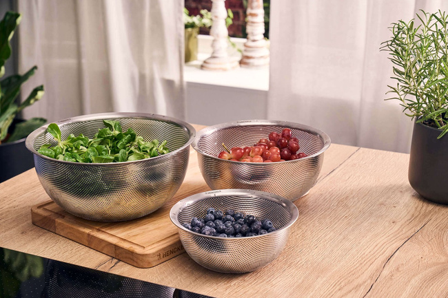 Henckels by Zwilling Trio Sitko ze stali nierdzewnej 24 cm