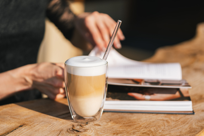 Zestaw 6 Szklanek Z Podwójną Ścianką 350Ml Ze Słomkami Vita 26865