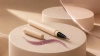 Eyeliner w płynie Lovro Shimmer Eyeliner 02 Wine, kolor wina z drobinkami