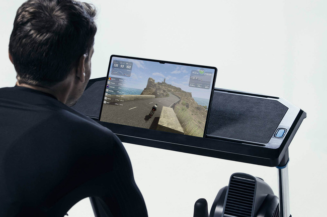 Wahoo New Kickr Bike 2022 Wi-Fi trenażer rowerowy