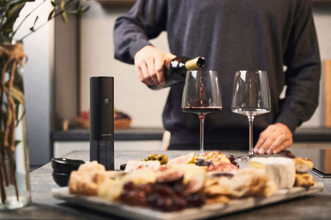 Zwilling Enfinigy Otwieracz do wina, czarny