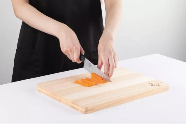 Kai Seki Magoroku Shironezu Nóż Uniwersalny 15 cm
