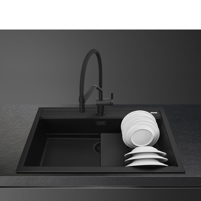 Smeg - Zlewozmywak kompozytowy QUADRA VSGX860MN Czarny