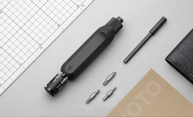 Xiaomi Mi 16w1 Ratchet Screwdriver Śrubokręt wielofunkcyjny 16 nakładek BHR4779GL