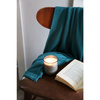 Świeca French Linen Water 210 g - Max Benjamin