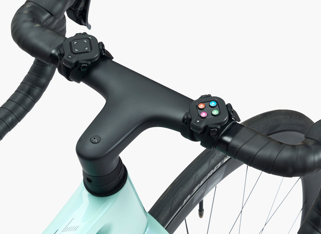 Wahoo Kickr Smart Trainer v6 (Zwift Cog & Click) - trenażer bezprzewodowy