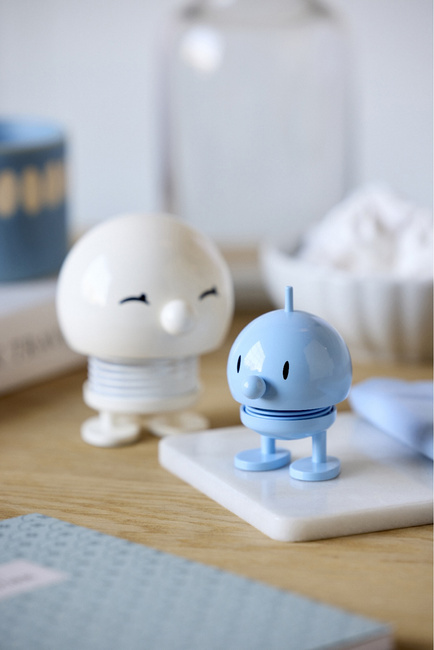 Figurka Hoptimist Bumble S Light blue dekoracja biurko prezent Abs sprężyna