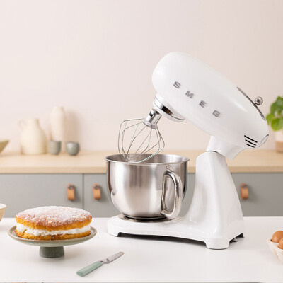 Smeg - Mikser SMF05WHEU 50's Style - White