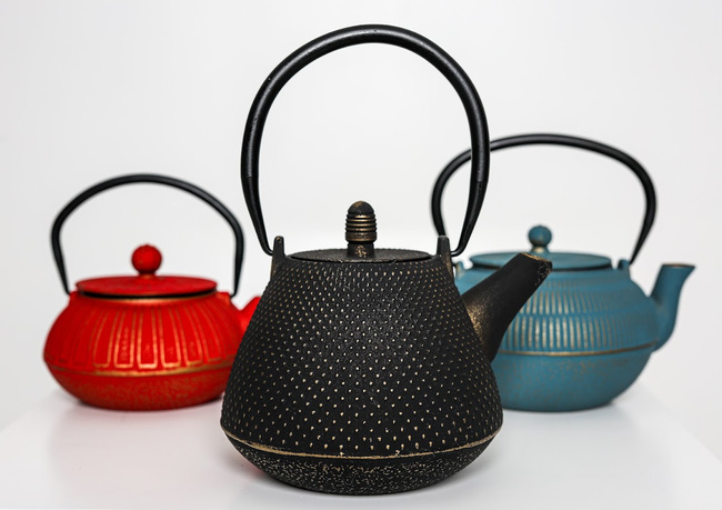 Czajnik żeliwny z zaparzaczem 0,6 l, Zest for Life