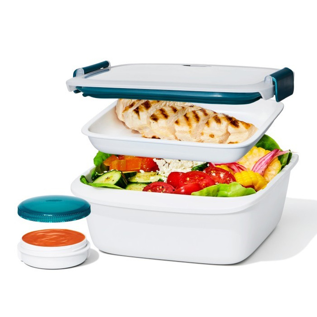 Lunchbox dwupoziomowy z pojemnikiem na sos - Good Grips - Oxo