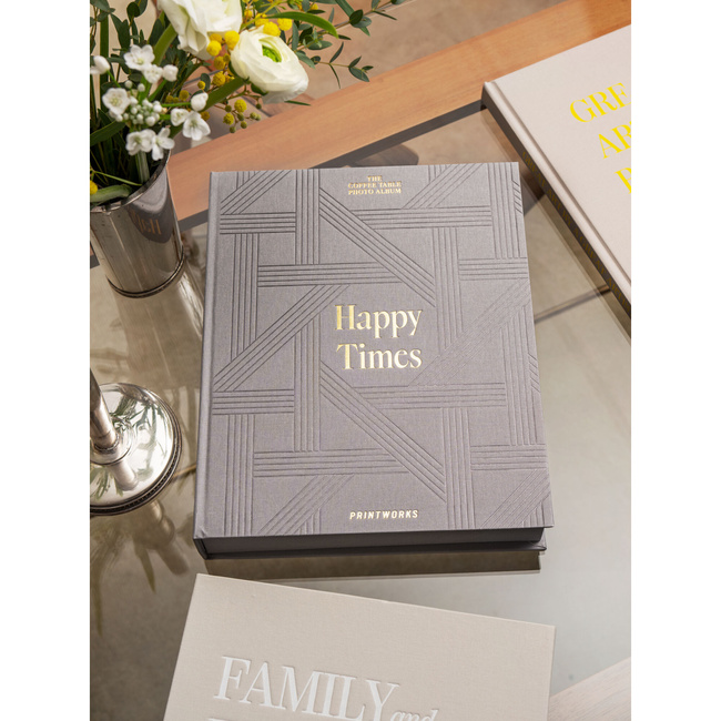 Album na zdjęcia Printworks Happy Times XL, szary, czarne karty 28 x 21 cm