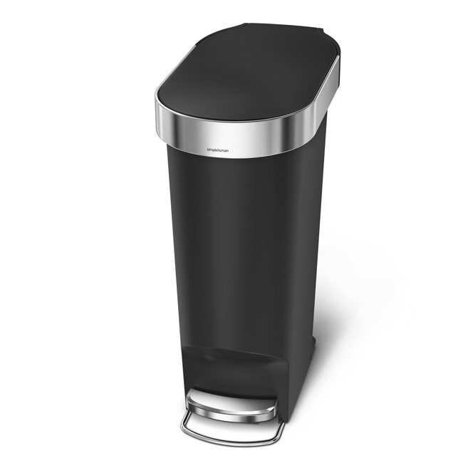 Kosz pedałowy Simplehuman Slim CW1390, 40 l, wąski, czarny, z tworzywa