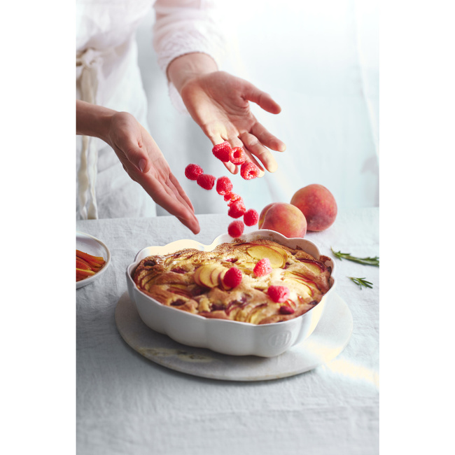 Naczynie do zapiekania w kształcie serca - beżowy - Emile Henry