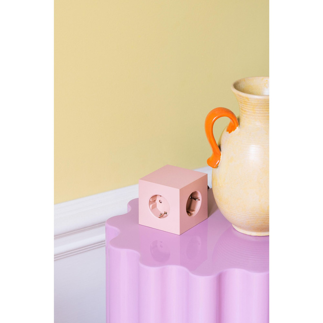 Listwa zasilająca Square 1 z podwójnym Usb-c 30 w i magnetyczną podstawą 1,8 m - różowa - Avolt