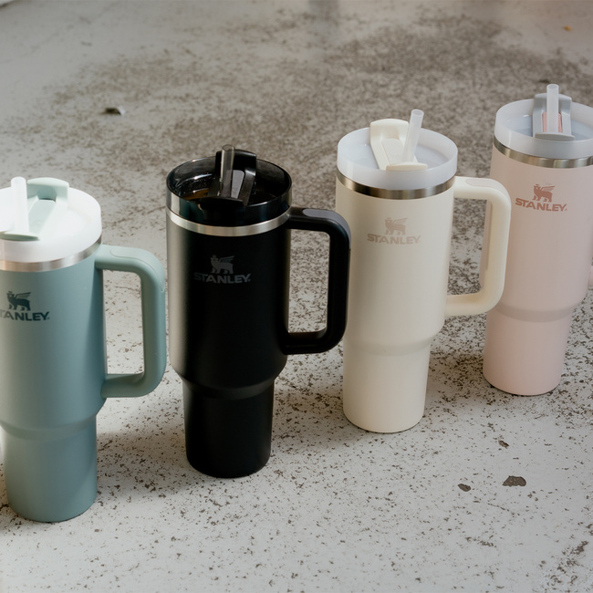 Stanley Kubek Quencher H2.O Flowstate™ Tumbler 1,18 L - Black Tonal