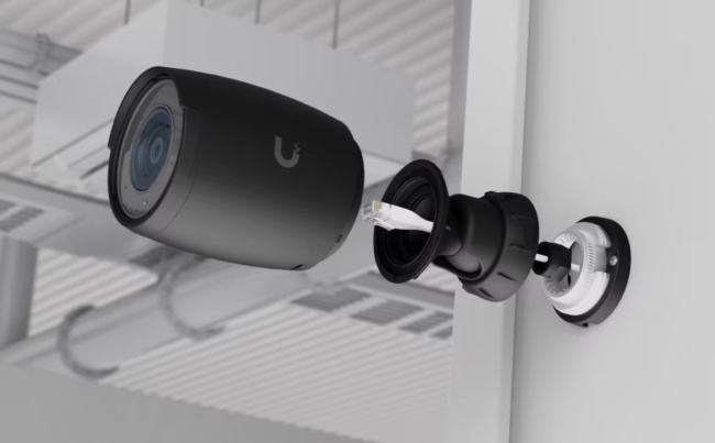 Ubiquiti UVC-AI-Pro | Kamera IP | 4K Ultra HD 30fps, IP65, 1x RJ45 1000Mbps PoE, 3x zoom optyczny