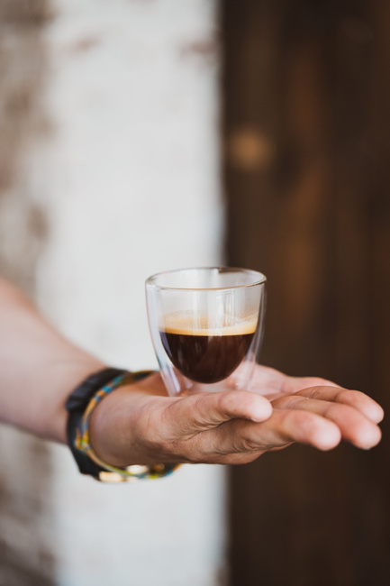 Zestaw 2 Filiżanek Do Espresso Z Podwójną Ścianką Amo 80 Ml 25837