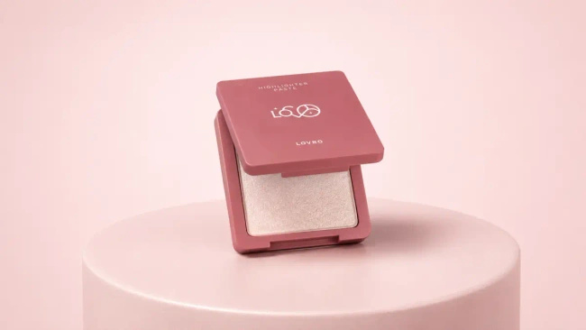 Rozświetlacz w kremie Lovro Highlighter Paste, efekt mokrego blasku, 8 g