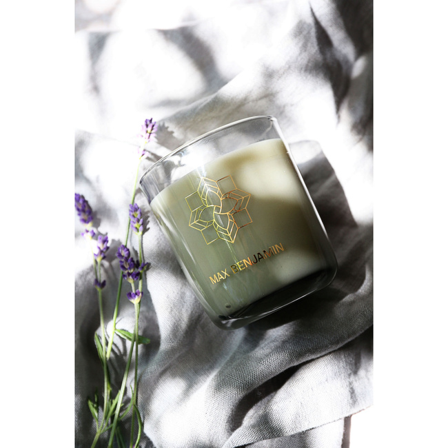Świeca True Lavender 210 g - Max Benjamin