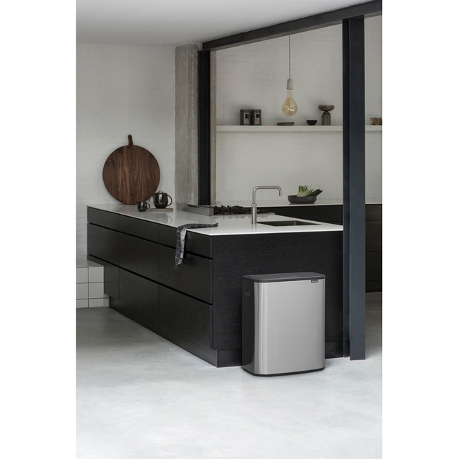Kosz na śmieci Touch Bin BO stal matowa - Brabantia - Outlet