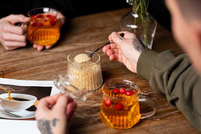 Cukiernica Szklana Z Pokrywką 250 Ml Mia - Vialli Design