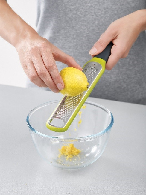Tarka/zester Z Elementem Czyszczącym Handi-Zest - Joseph Joseph