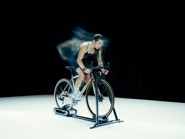 Trenażer Wahoo Kickr Rollr Smart Trainer
