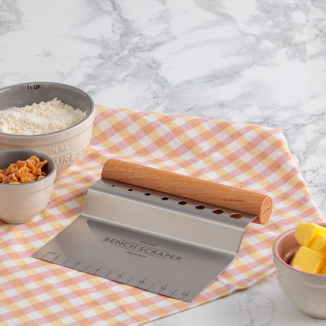 Skrobaki do ciasta z miarką Innovative Kitchen - Mason Cash