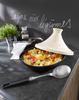 Naczynie do tajine Staub 28 cm, żeliwna podstawa i ceramiczna pokrywa, beżowo-czarne